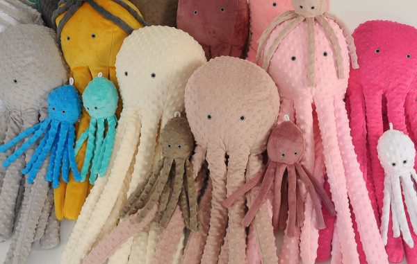 Cuddly octopus big - pastel pink  - polka dot minky - Image 5