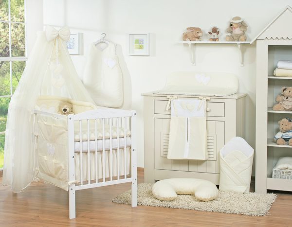 Bedding set 5-pcs with mosquito-net- Hanging Hearts cream - Image 6