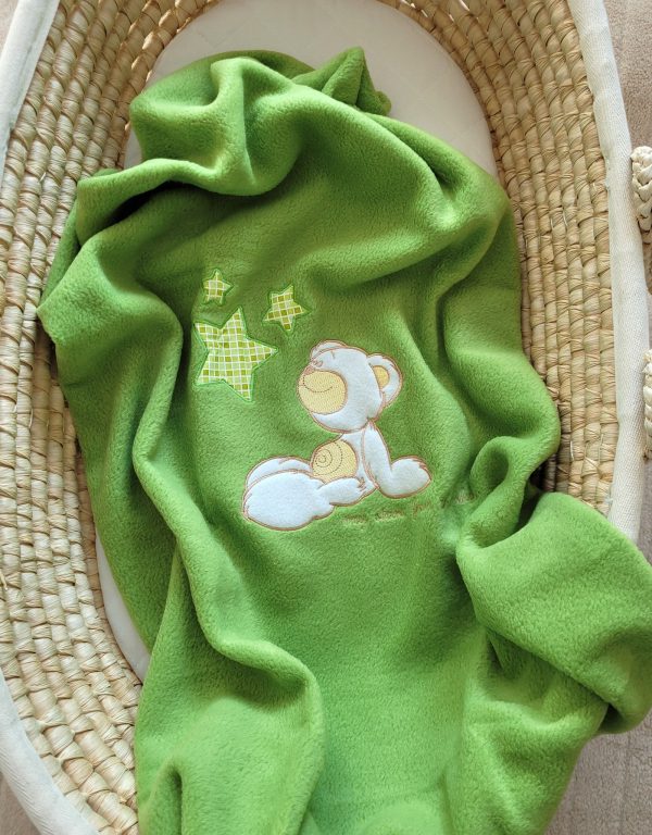 Polar fleece blanket for babies - Carlo- Teddy Bear with Stars green - Image 3