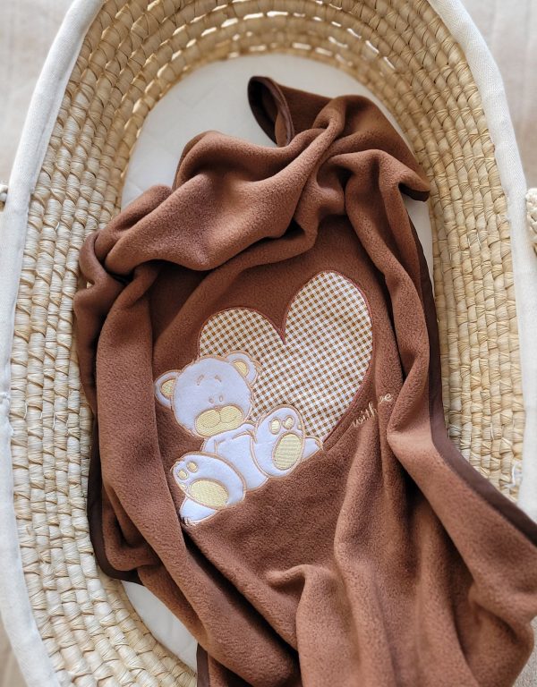 Polar fleece blanket for babies - Milo- Teddy Bear with Heart brown - Image 3