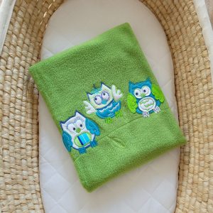 Polar fleece blanket - Owls Bigi Zibi & Adele- green