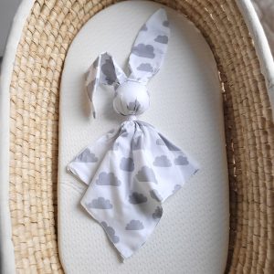 Soft cosy cuddly bunny blanket in cotton - Grey clouds