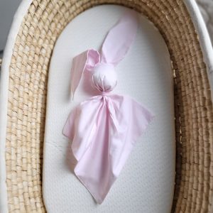 Soft cosy cuddly bunny blanket in cotton - Pink