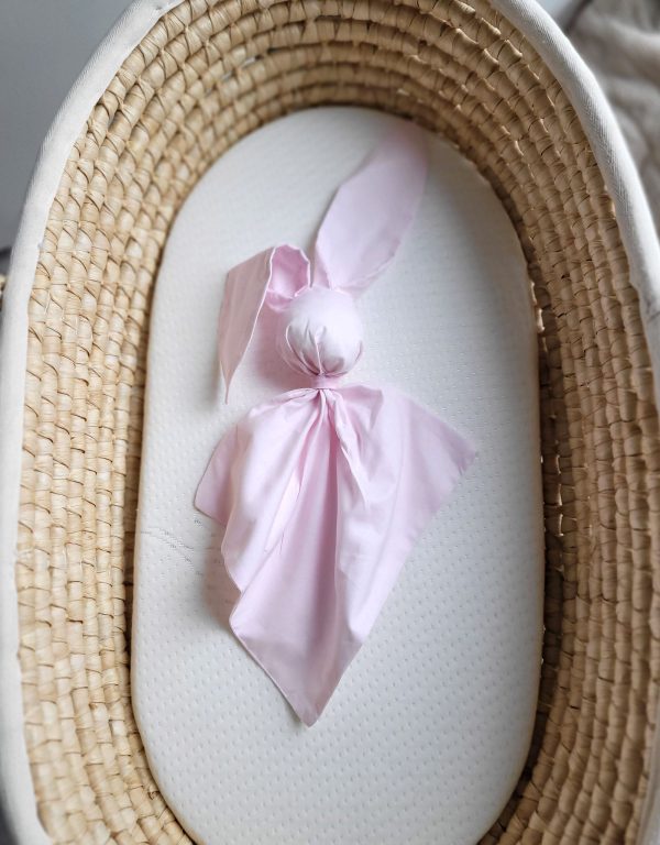 Soft cosy cuddly bunny blanket in cotton - Pink