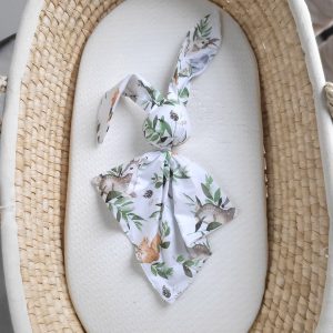 Soft cosy cuddly bunny blanket in cotton - Woodland green