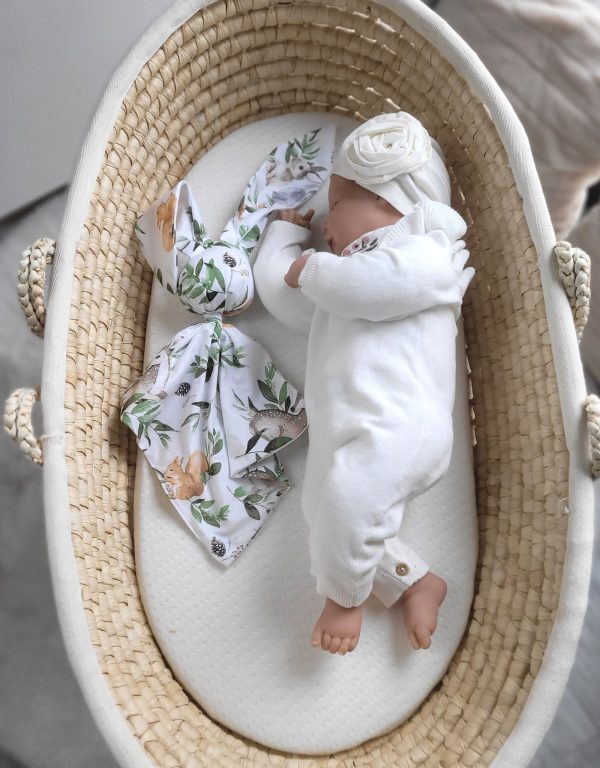 Soft cosy cuddly bunny blanket in cotton - Woodland green - Image 3