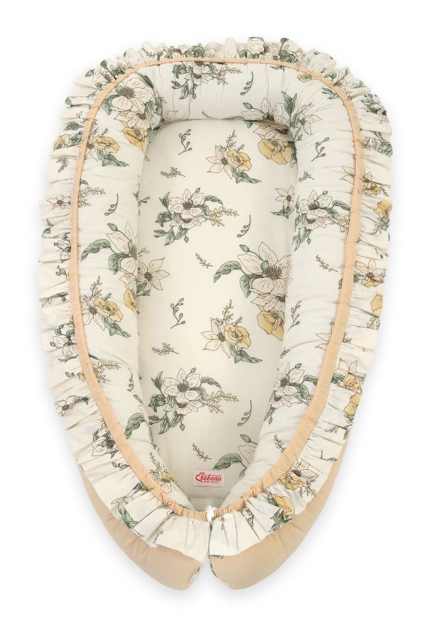 Baby nest Premium Cocoon for infants with a ruffle - Clematis on beige - Image 3