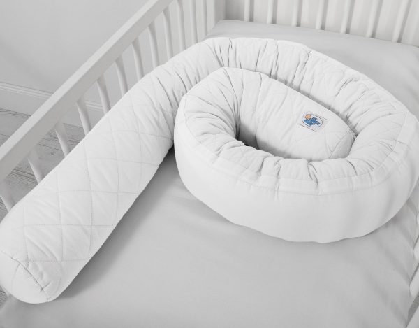 2-in-1 - Baby nest quilted - snake pillow bumper - white - Image 4