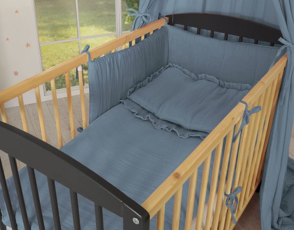 Universal muslin cot bumper 180x30 cm - pastel blue - Image 2