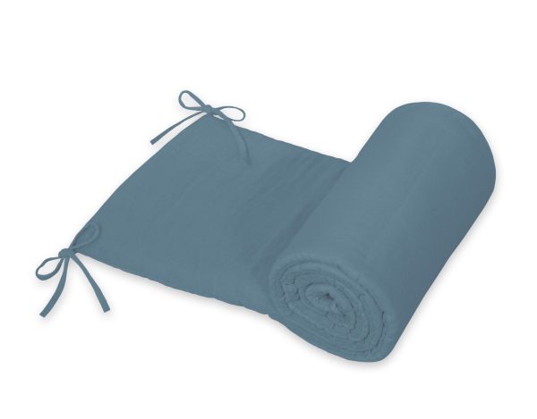 Universal muslin cot bumper 180x30 cm - pastel blue