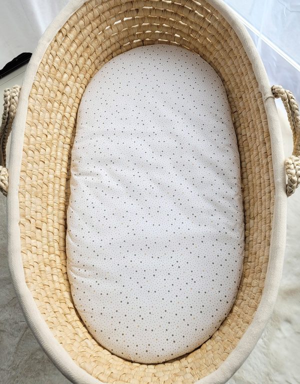 Sheet made of cotton for moses basket mattress 75x35 cm - mini gold stars - Image 2
